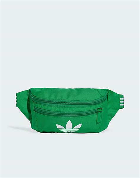 adidas tasche grün klettverschluss|adidas Originals – Adicolor – Klassische Gürteltasche in Grün.